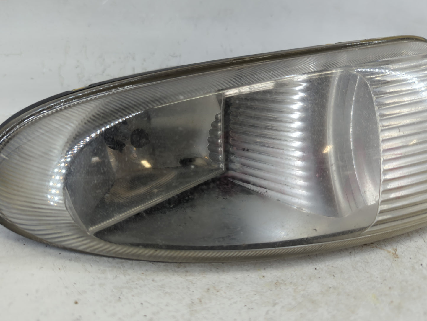 2008 Jeep Grand Cherokee Passenger Right Oem Head Light Headlight Lamp - Oemusedautoparts1.com