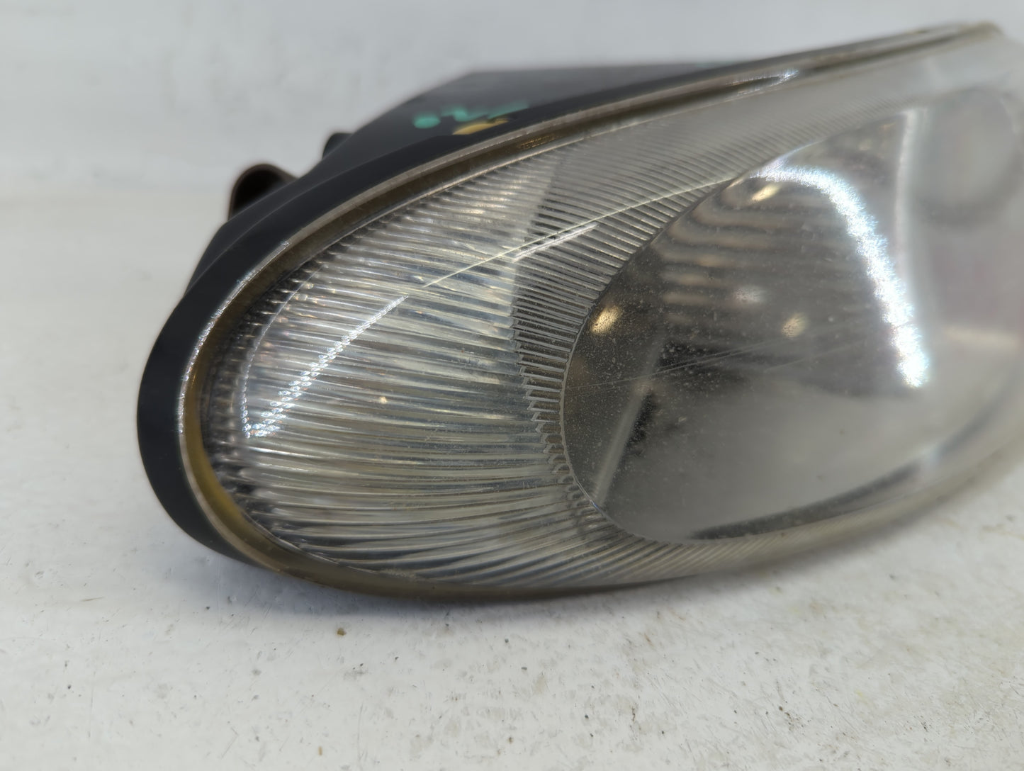 2008 Jeep Grand Cherokee Passenger Right Oem Head Light Headlight Lamp - Oemusedautoparts1.com