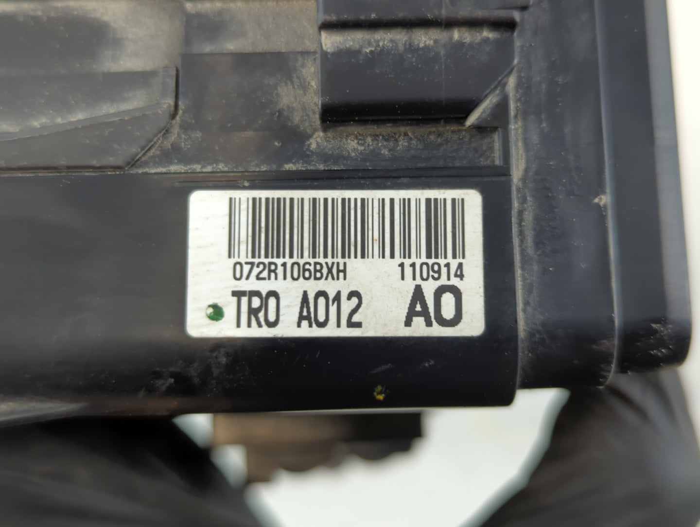 2012-2015 Honda Civic Fusebox Fuse Box Panel Relay Module P/N:072R106BXH TR0 A012 A0 Fits Fits 2012 2013 2014 2015 OEM Used Auto Parts - Oemusedautoparts1.com