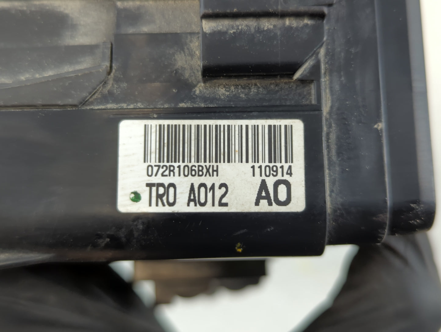 2012-2015 Honda Civic Fusebox Fuse Box Panel Relay Module P/N:072R106BXH TR0 A012 A0 Fits Fits 2012 2013 2014 2015 OEM Used Auto Parts - Oemusedautoparts1.com