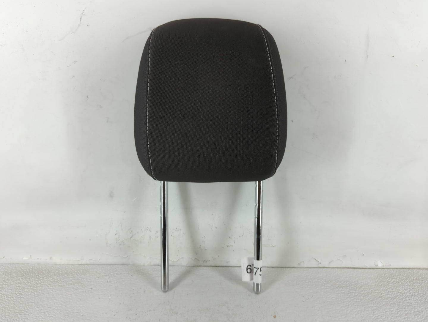 2019 Ford Escape Headrest Head Rest Front Driver Passenger Seat Fits OEM Used Auto Parts - Oemusedautoparts1.com