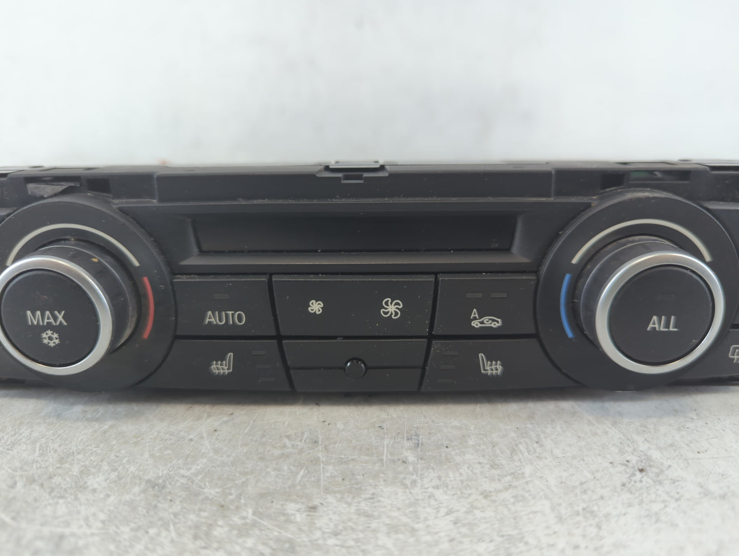 2012-2015 Bmw X1 Climate Control Module Temperature AC/Heater Replacement P/N:121804156 E3402 Fits OEM Used Auto Parts - Oemusedautoparts1.com