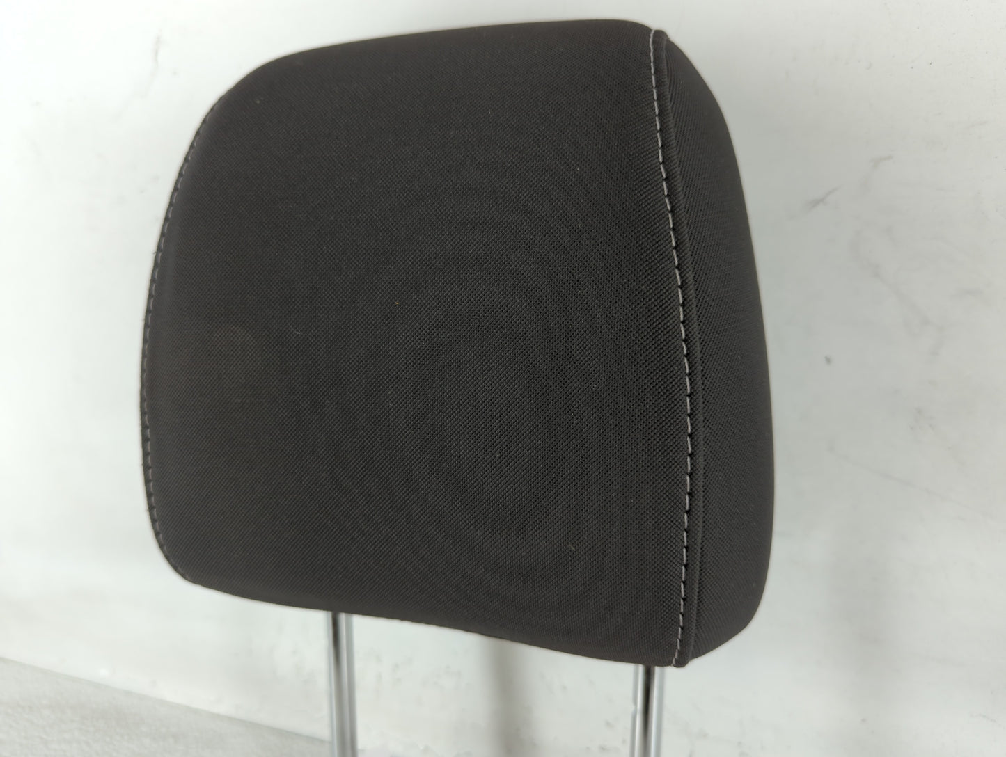 2013 Ford Escape Headrest Head Rest Front Driver Passenger Seat Fits OEM Used Auto Parts - Oemusedautoparts1.com