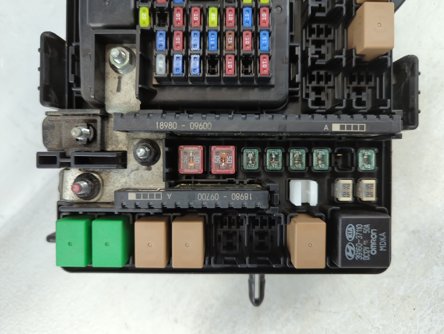 2016-2018 Hyundai Tucson Fusebox Fuse Box Panel Relay Module P/N:N91431-D3202 Fits Fits 2016 2017 2018 OEM Used Auto Parts - Oemusedautoparts1.com