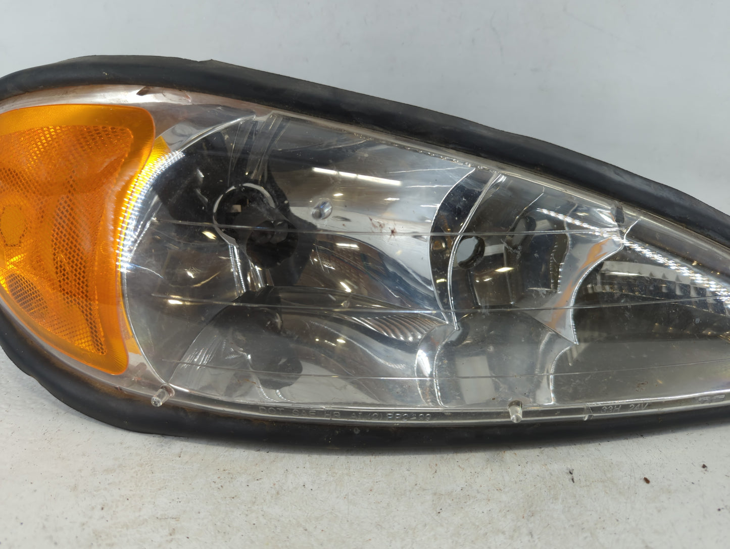 2000 Mercury Grand Marquis Passenger Right Oem Head Light Headlight Lamp - Oemusedautoparts1.com