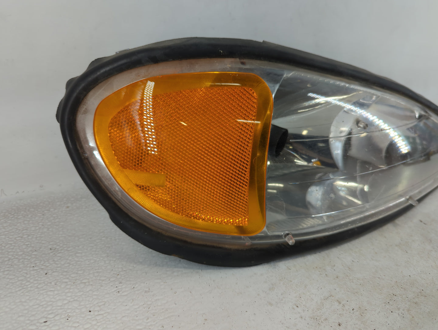 2000 Mercury Grand Marquis Passenger Right Oem Head Light Headlight Lamp - Oemusedautoparts1.com