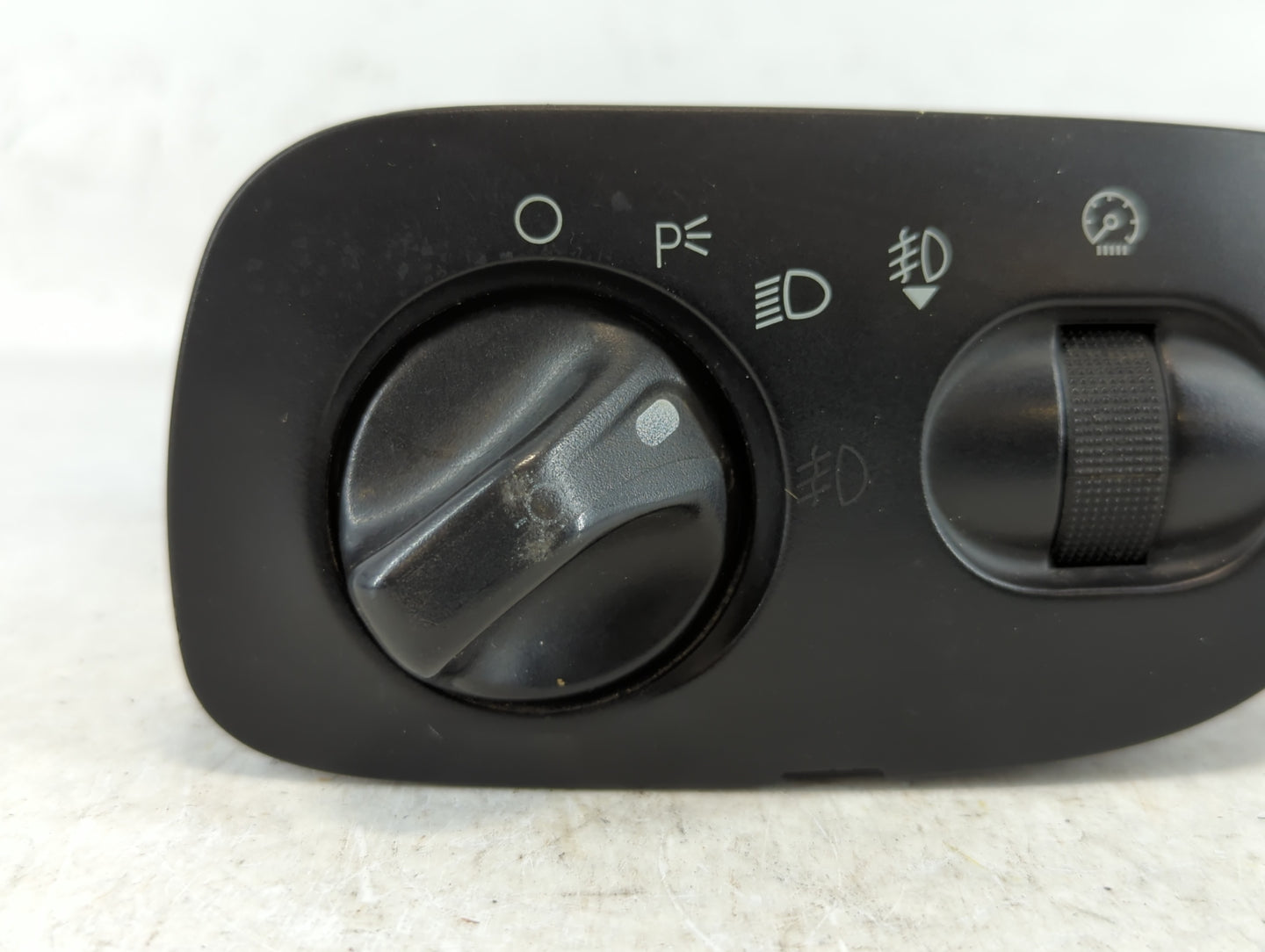 2001 Ford F-150 Master Power Window Switch Replacement Driver Side Left P/N:010331B Fits OEM Used Auto Parts - Oemusedautoparts1.com