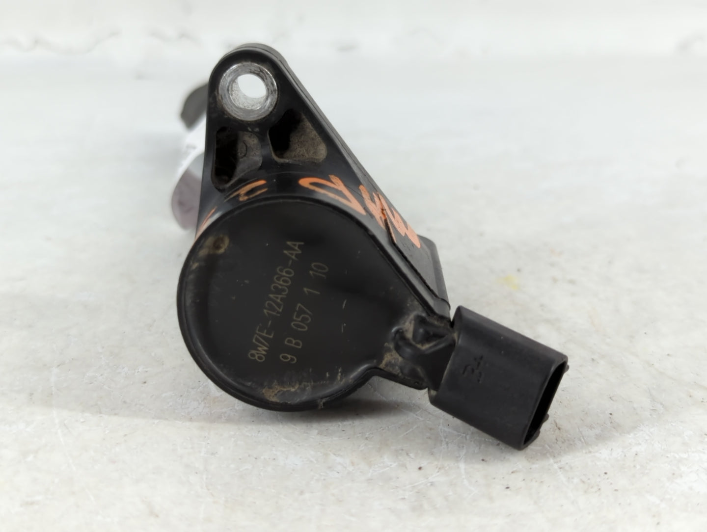 2001-2019 Ford E-350 Super Duty Ignition Coil Igniter Pack - Oemusedautoparts1.com