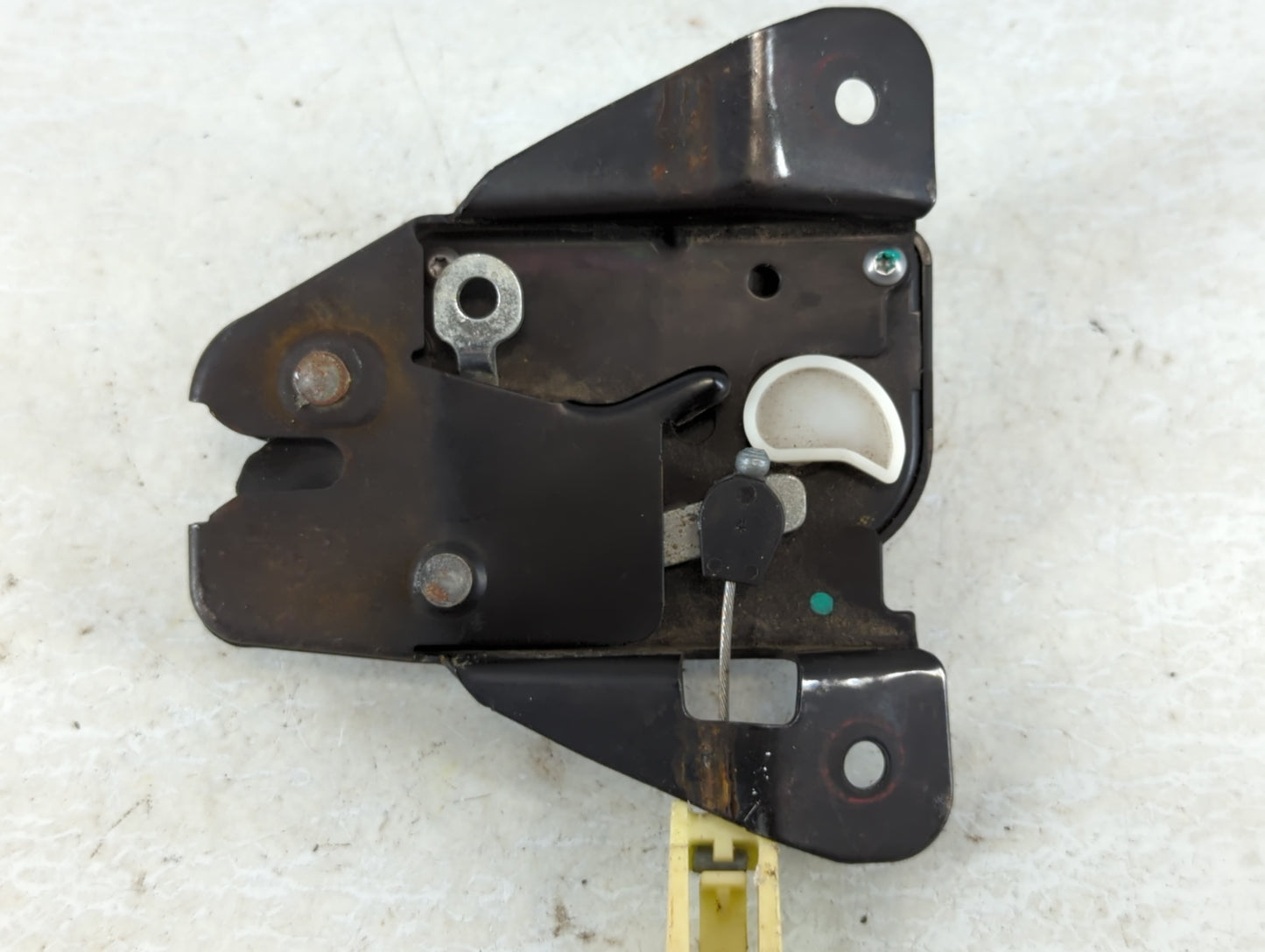 2008 Chrysler Sebring Front Right Passenger Lock Actuator - Oemusedautoparts1.com
