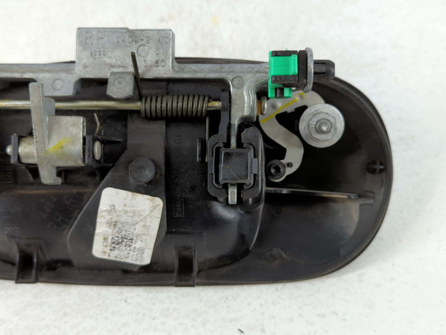 2007 Ford Expedition Passenger Front Right Door Handle Exterior Assembly - Oemusedautoparts1.com