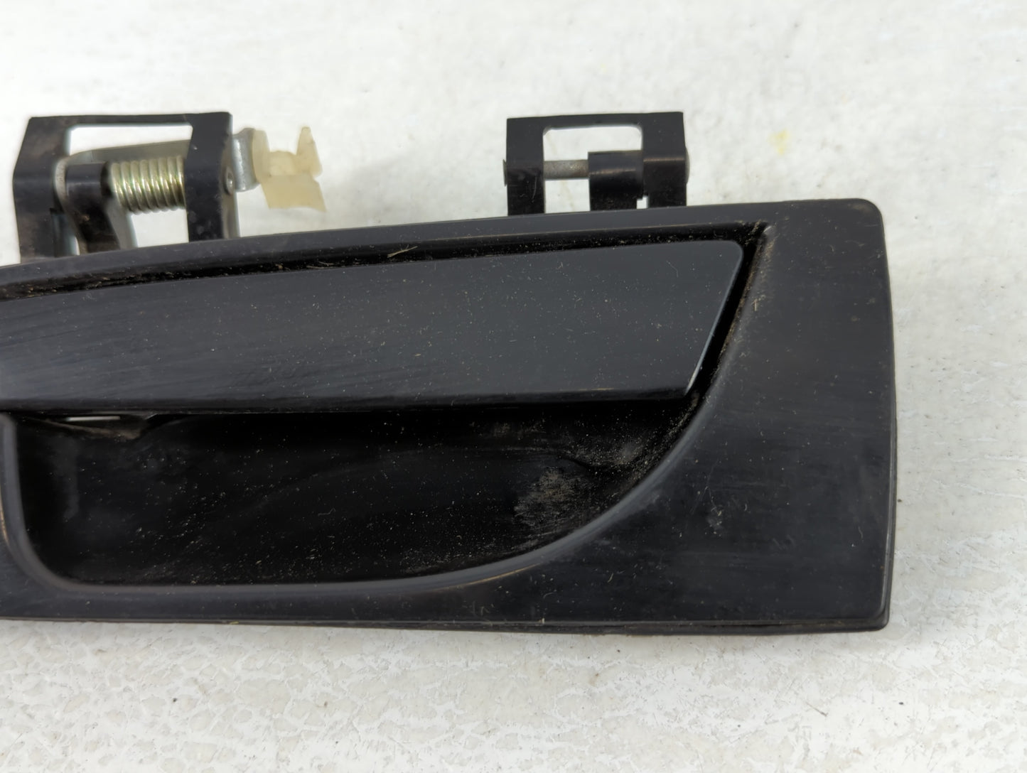 1995 Chrysler Sebring Driver Front Left Door Handle Exterior Assembly - Oemusedautoparts1.com