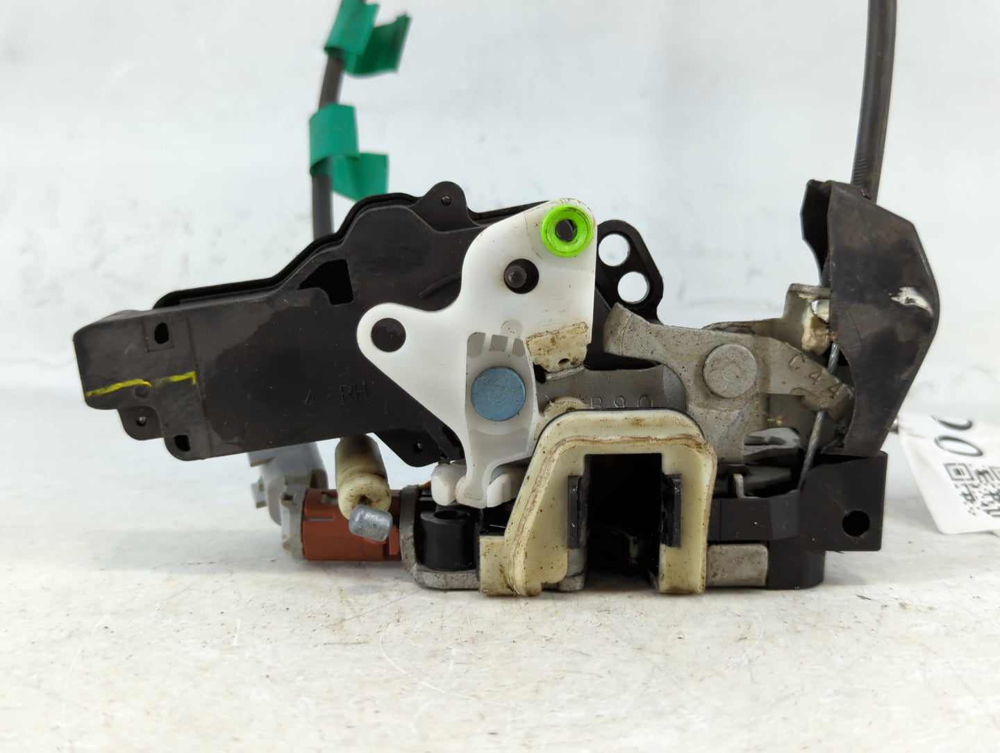 2017 Ford Expedition Front Right Passenger Lock Actuator - Oemusedautoparts1.com