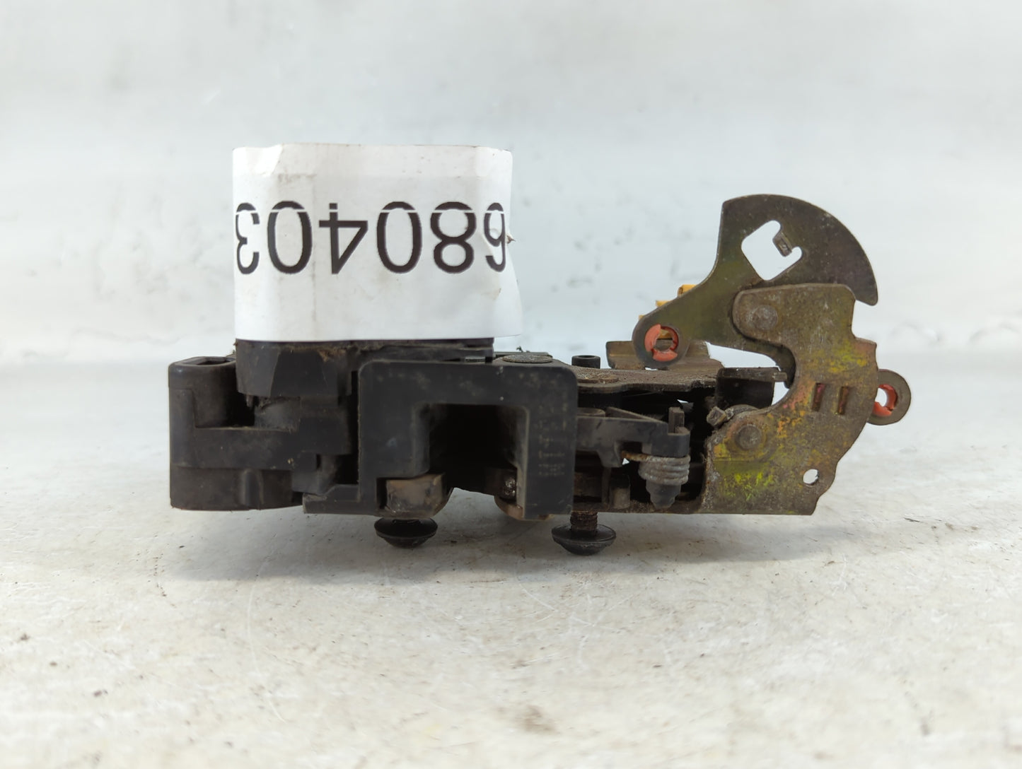 2004 Pontiac Sunfire Front Driver Left Lock Actuator - Oemusedautoparts1.com