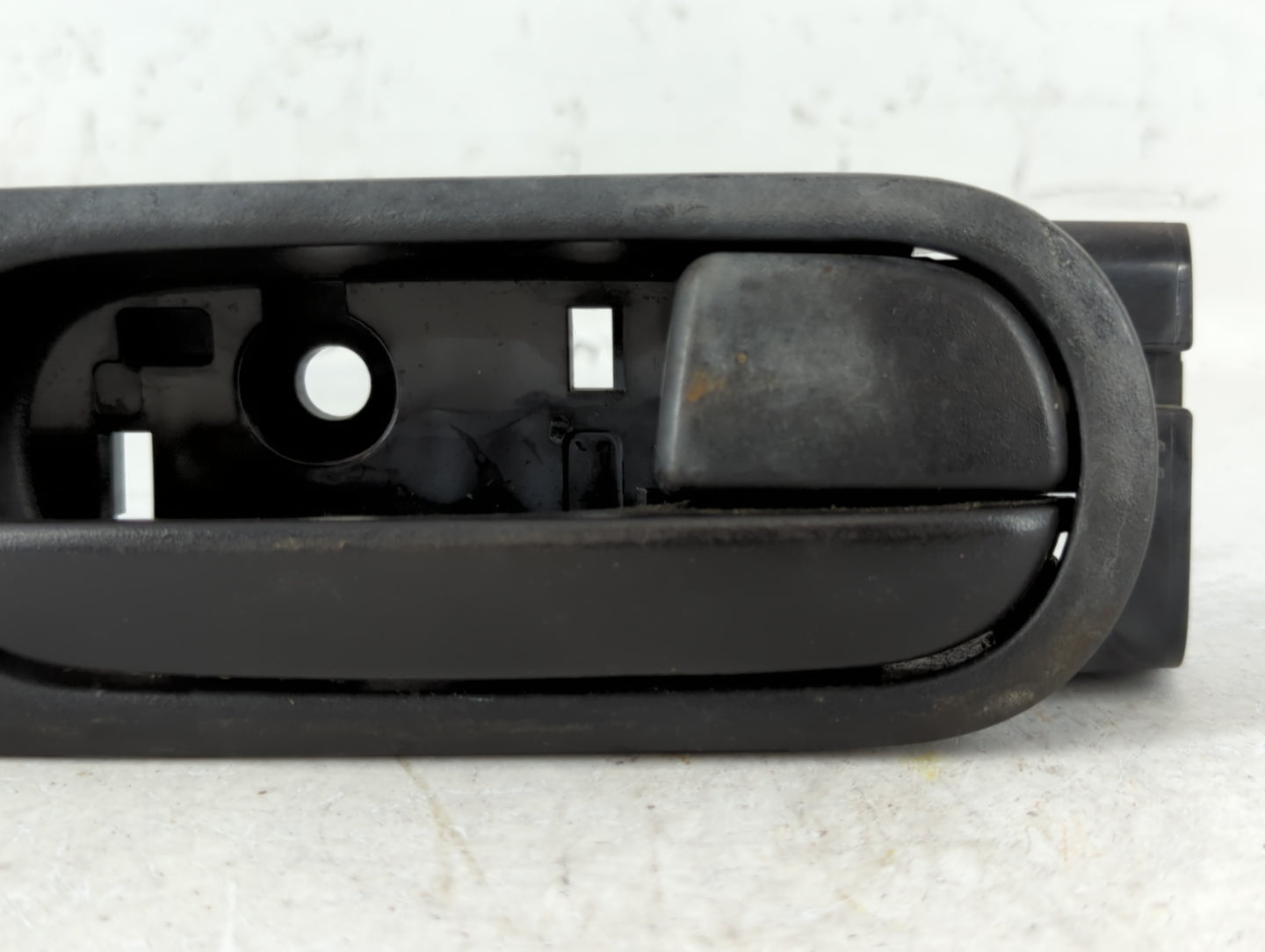 2007-2012 Mazda Cx-7 Passenger Front Right Door Handle Exterior Assembly - Oemusedautoparts1.com
