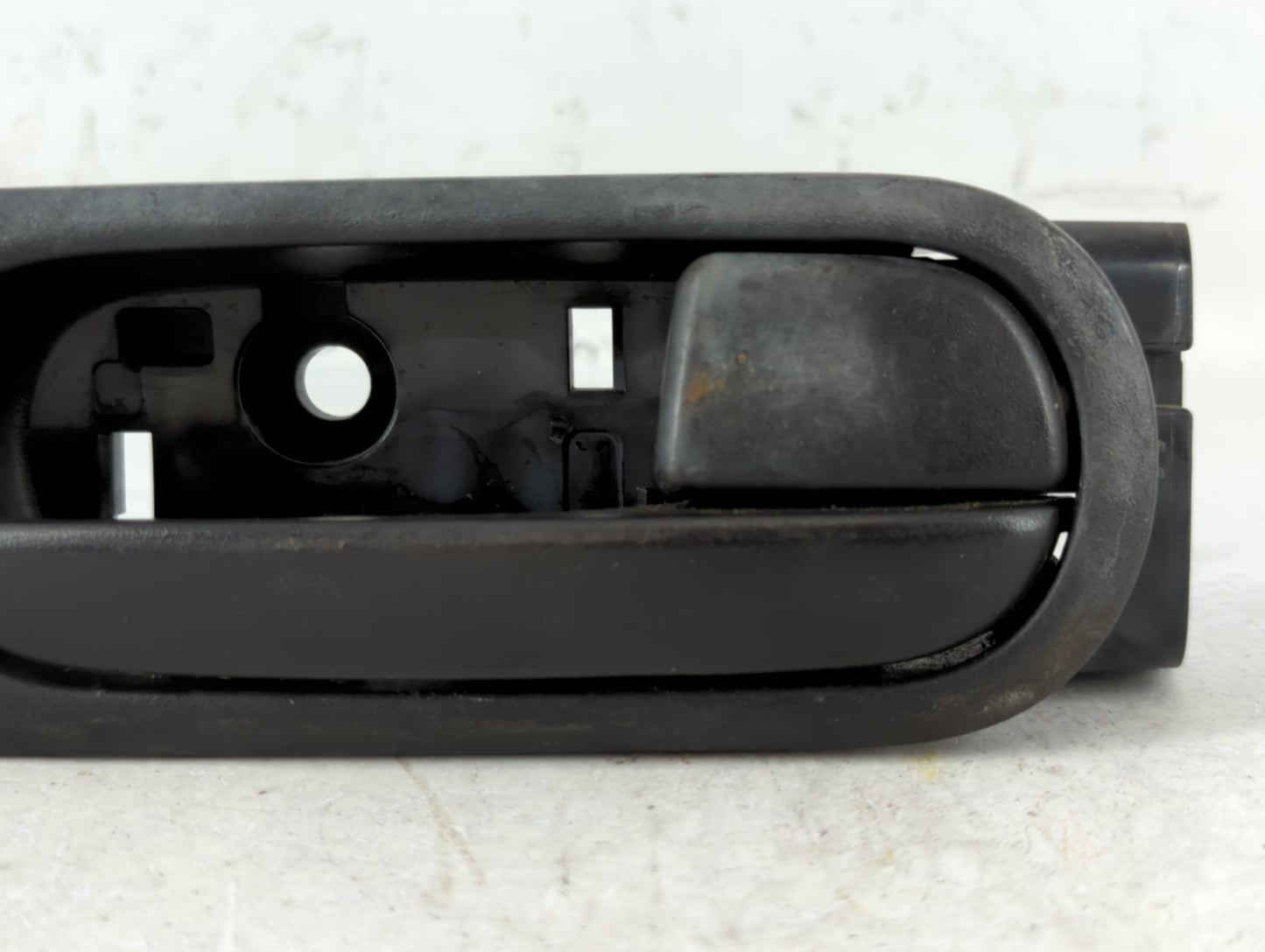 2007-2012 Mazda Cx-7 Passenger Front Right Door Handle Exterior Assembly - Oemusedautoparts1.com
