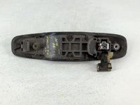 2004-2004 Suzuki Vitara Driver Front Left Door Handle Exterior Assembly - Oemusedautoparts1.com