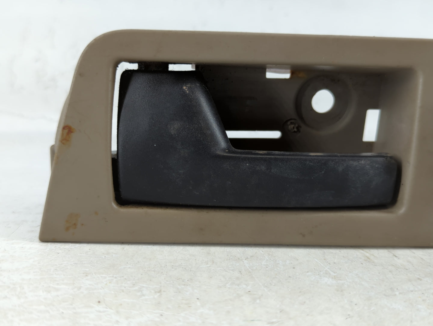 2008-2011 Ford Focus Driver Front Left Door Handle Exterior Assembly Tan - Oemusedautoparts1.com