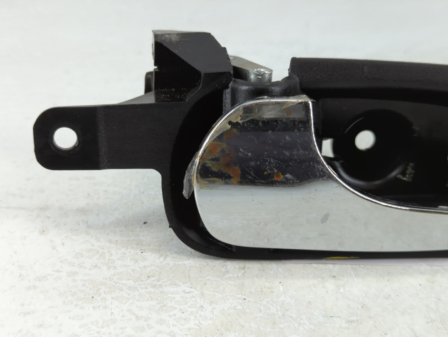 2006-2011 Buick Lucerne Driver Rear Left Door Handle Exterior Assembly - Oemusedautoparts1.com