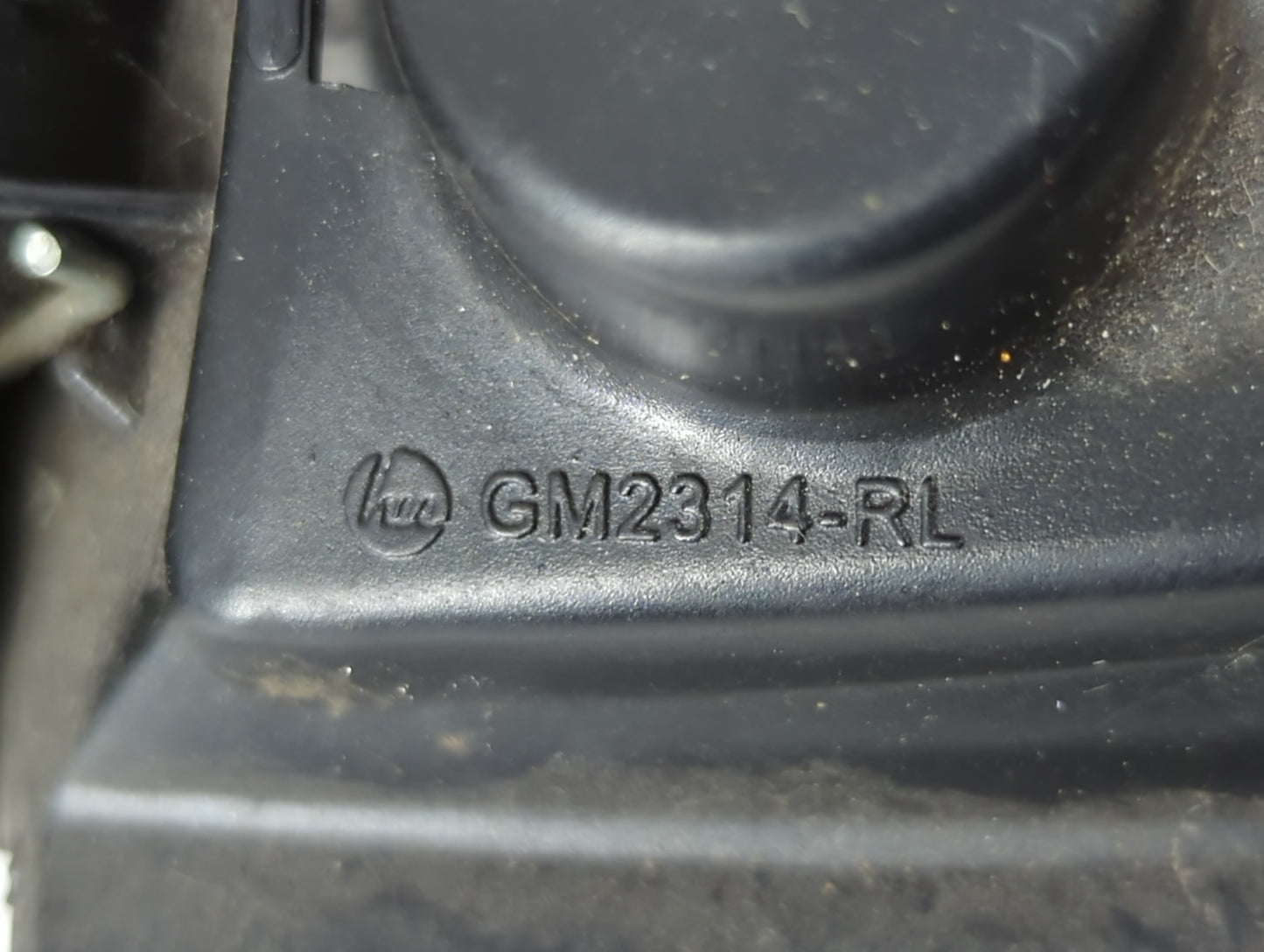 2006-2011 Buick Lucerne Driver Rear Left Door Handle Exterior Assembly - Oemusedautoparts1.com