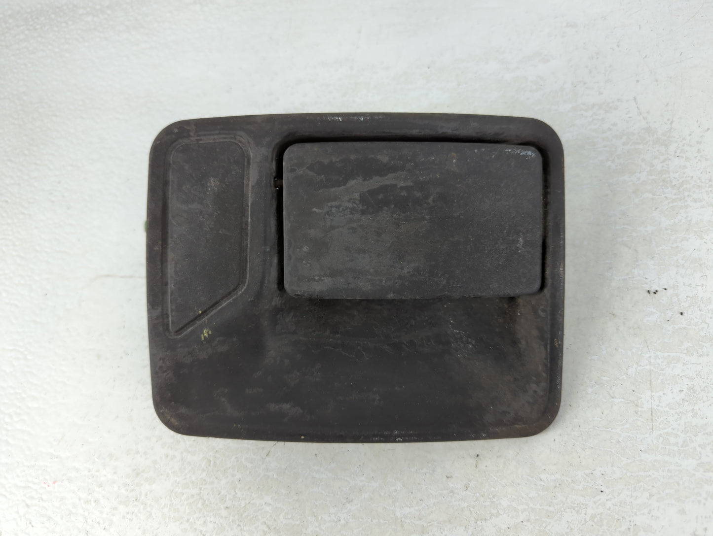 Ford F-350 Super Duty Passenger Front Right Door Handle Exterior Assembly - Oemusedautoparts1.com