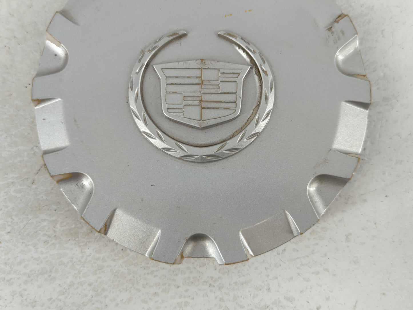 2004 Cadillac Srx Rim Wheel Center Cap - Oemusedautoparts1.com