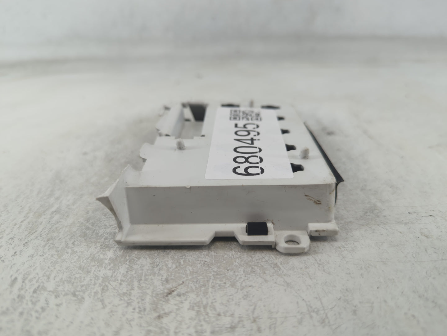 1984-1996 Jeep Cherokee Passenger Right Oem Head Light Headlight Lamp - Oemusedautoparts1.com