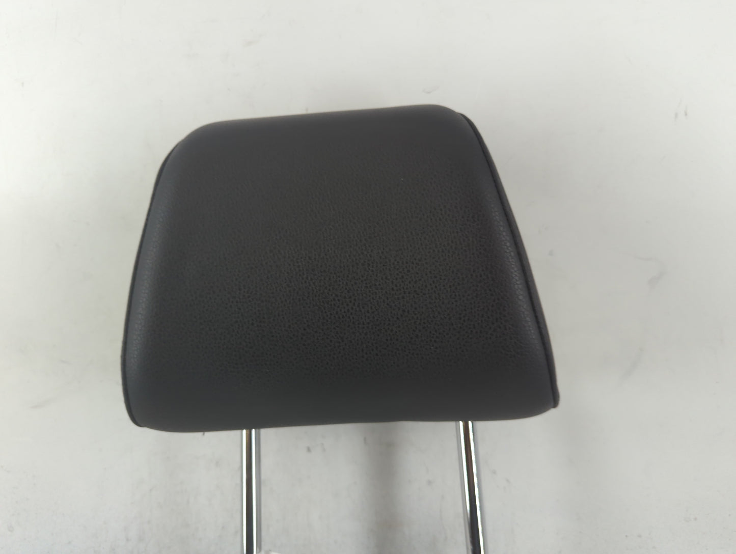 2015 Volkswagen Passat Headrest Head Rest Front Driver Passenger Seat Fits OEM Used Auto Parts - Oemusedautoparts1.com