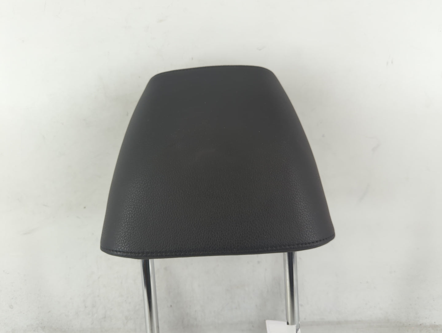 2015 Volkswagen Passat Headrest Head Rest Front Driver Passenger Seat Fits OEM Used Auto Parts - Oemusedautoparts1.com