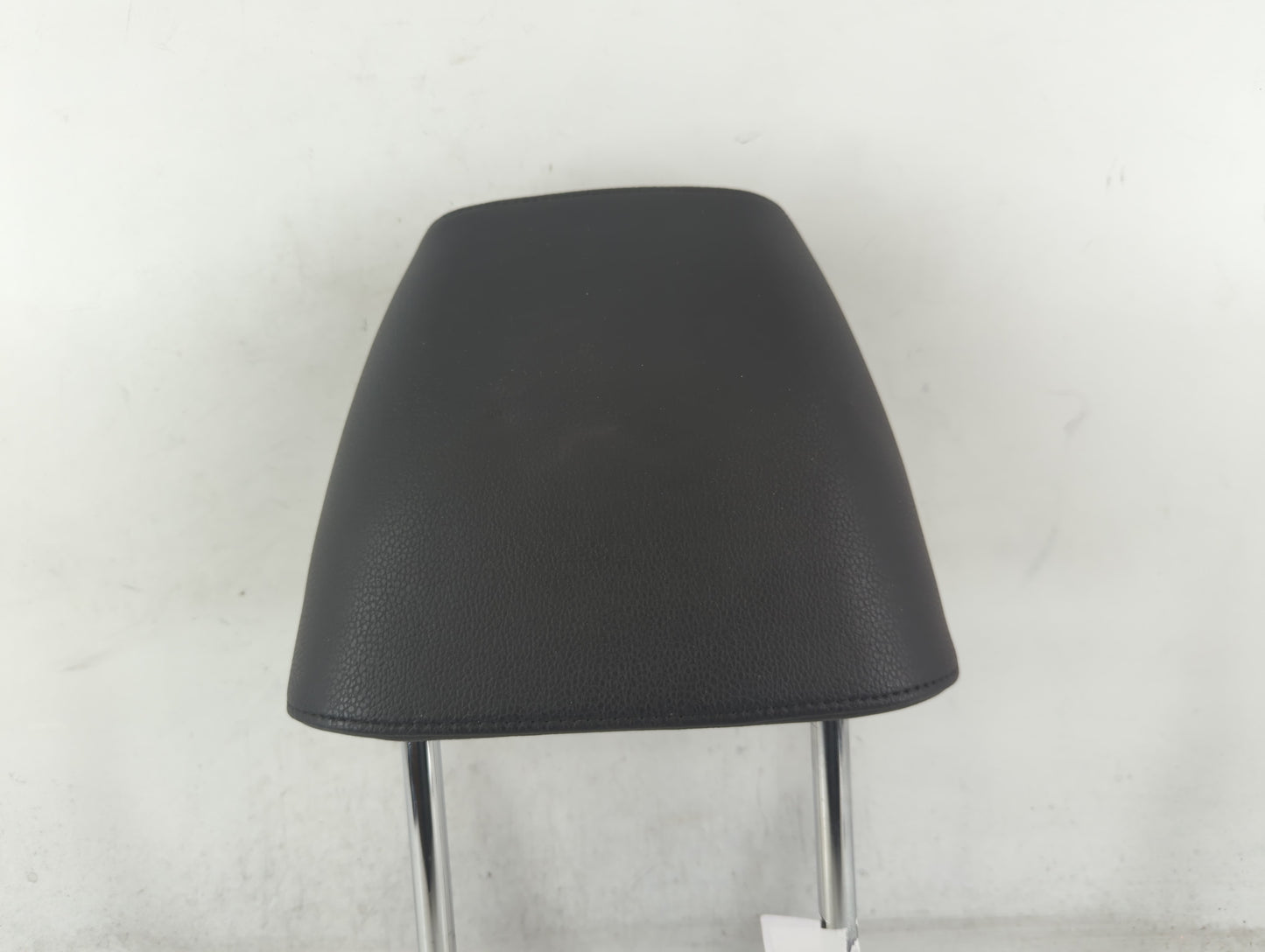 2015 Volkswagen Passat Headrest Head Rest Front Driver Passenger Seat Fits OEM Used Auto Parts - Oemusedautoparts1.com