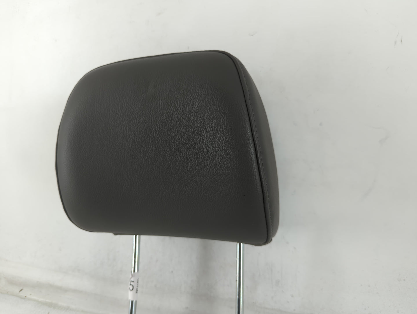 2008 Jeep Grand Cherokee Headrest Head Rest Front Driver Passenger Seat Fits OEM Used Auto Parts - Oemusedautoparts1.com