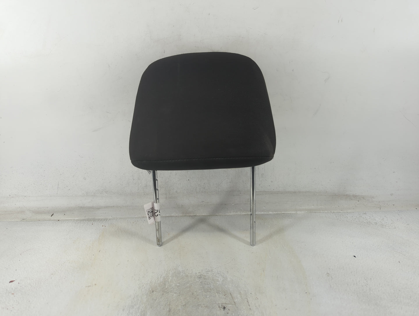 2008-2010 Chrysler Town & Country Headrest Head Rest Front Driver Passenger Seat Fits Fits 2008 2009 2010 OEM Used Auto Parts - Oemusedautoparts1.com