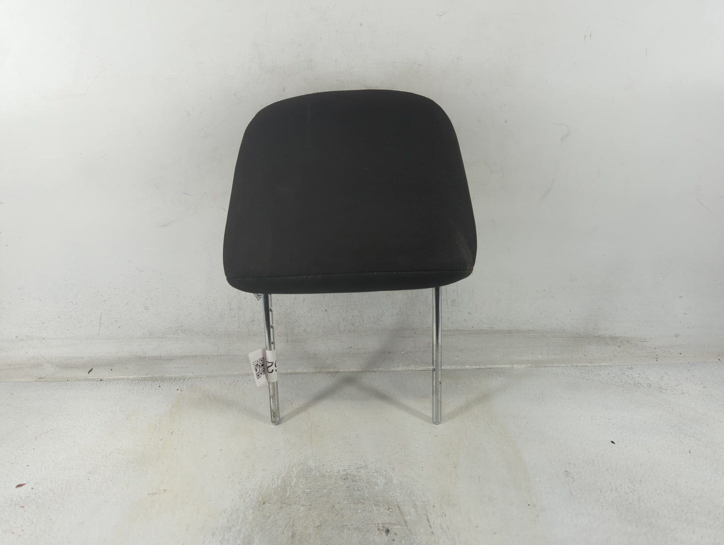 2008-2010 Chrysler Town & Country Headrest Head Rest Front Driver Passenger Seat Fits Fits 2008 2009 2010 OEM Used Auto Parts - Oemusedautoparts1.com