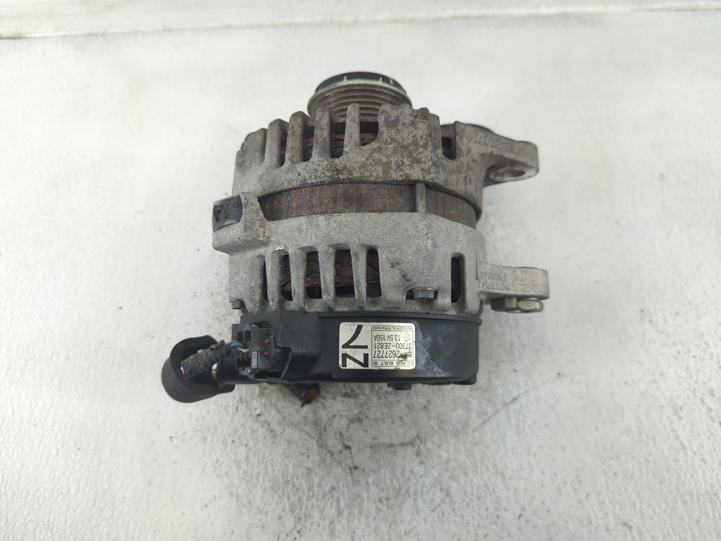 2020-2021 Kia Soul Alternator Replacement Generator Charging Assembly Engine OEM P/N:2627727 37300-2E821 Fits OEM Used Auto Parts - Oemusedautoparts1.com