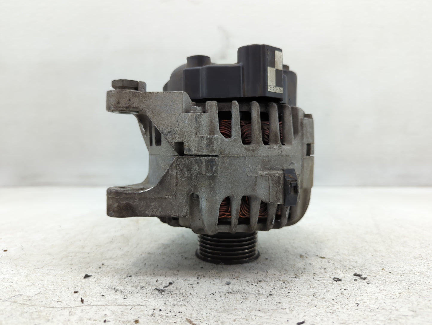 2013-2014 Hyundai Genesis Alternator Replacement Generator Charging Assembly Engine OEM P/N:37301-2C120 Fits Fits 2013 2014 OEM Used Auto Parts - Oemusedautoparts1.com