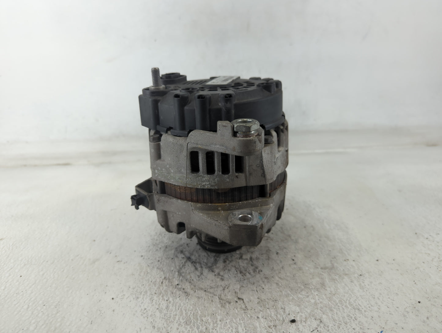 2014 Hyundai Sonata Alternator Replacement Generator Charging Assembly Engine OEM P/N:37300-2G850 Fits Fits 2015 OEM Used Auto Parts - Oemusedautoparts1.com