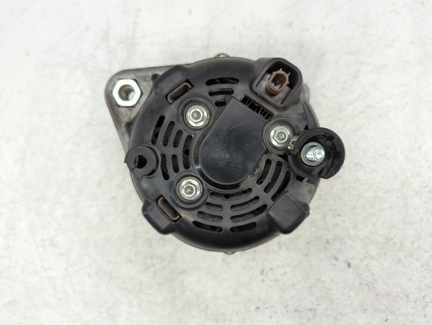 2022 Acura Rdx Alternator Replacement Generator Charging Assembly Engine OEM P/N:TN104211-7031 Fits Fits 2021 OEM Used Auto Parts - Oemusedautoparts1.com