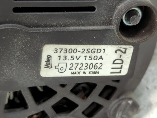 2020-2023 Hyundai Sonata Alternator Replacement Generator Charging Assembly Engine OEM P/N:2723062 37300-2SGD1 Fits OEM Used Auto Parts