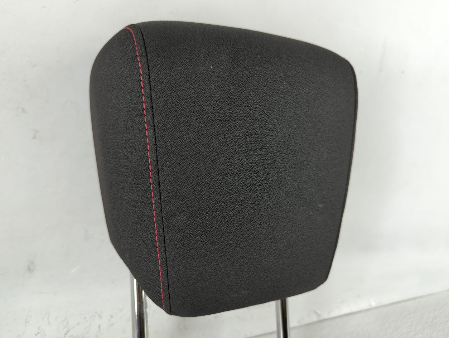2011 Chevrolet Equinox Headrest Head Rest Front Driver Passenger Seat Fits OEM Used Auto Parts - Oemusedautoparts1.com