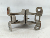 2005 Ford F-350 Super Duty Driver Left Hood Hinge - Oemusedautoparts1.com