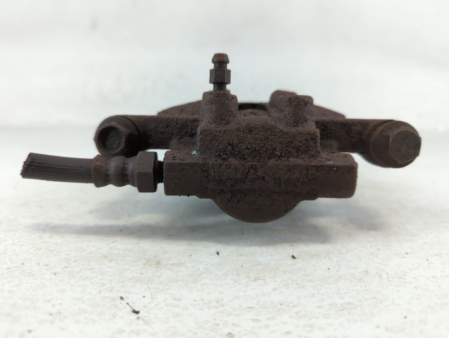 2011-2014 Chrysler 200 Rear Passenger Right Brake Caliper - Oemusedautoparts1.com