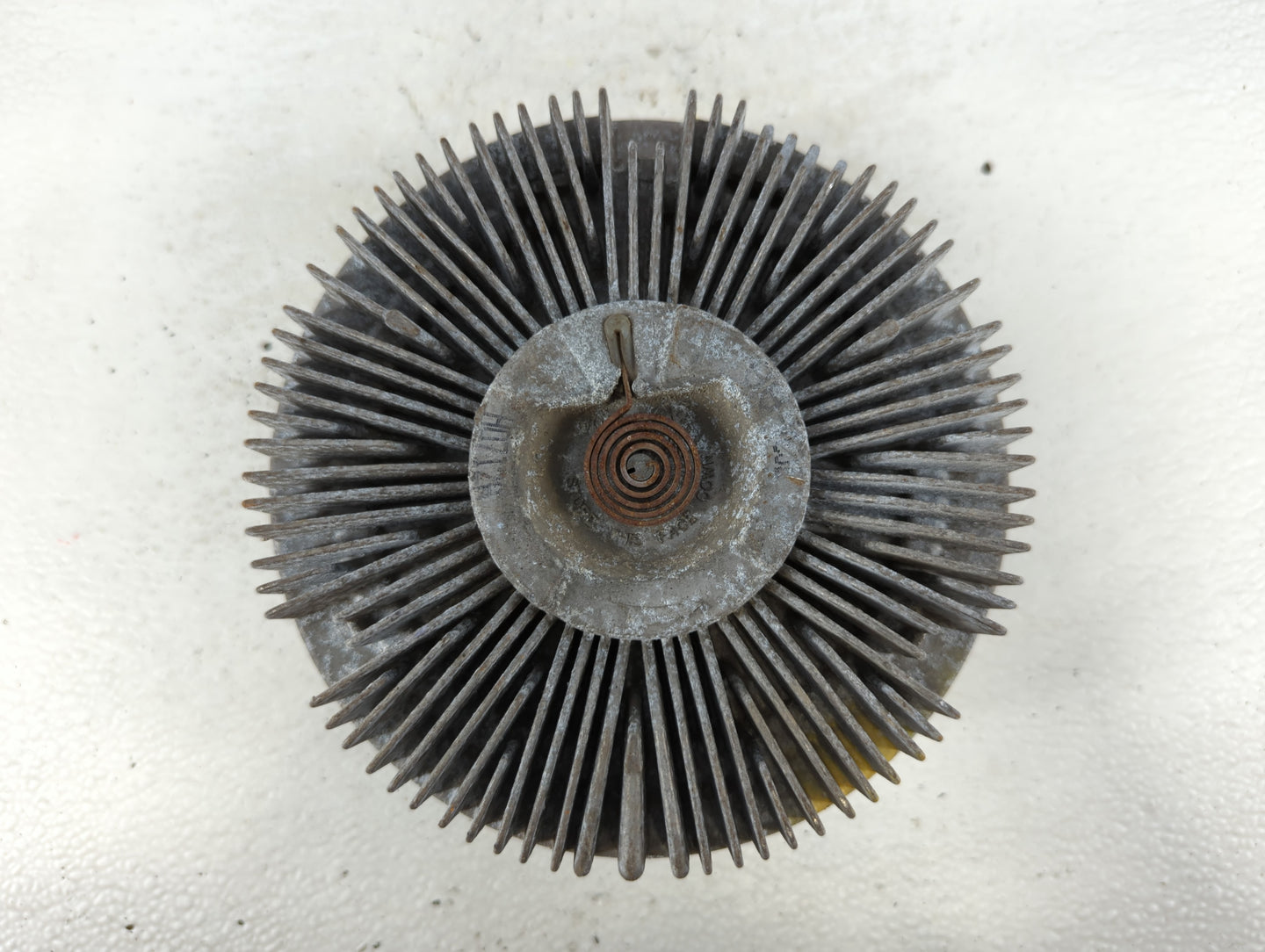 2008-2010 Ford F-250 Super Duty Radiator Cooling Fan Clutch - Oemusedautoparts1.com