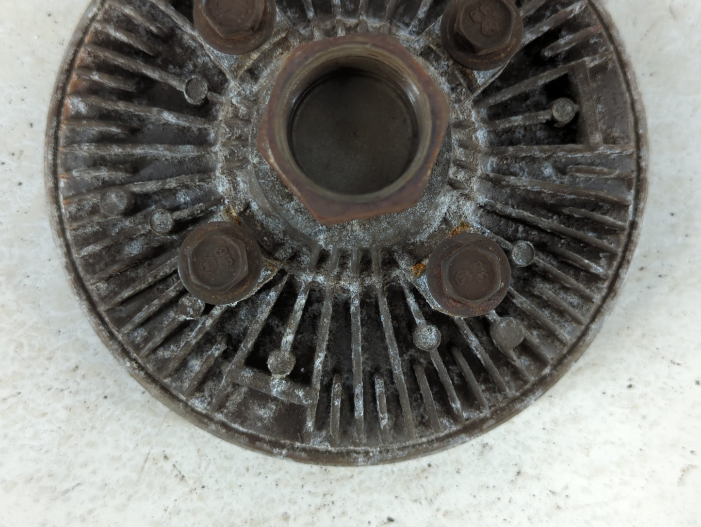 Chevrolet S10 Blazer Radiator Cooling Fan Clutch - Oemusedautoparts1.com