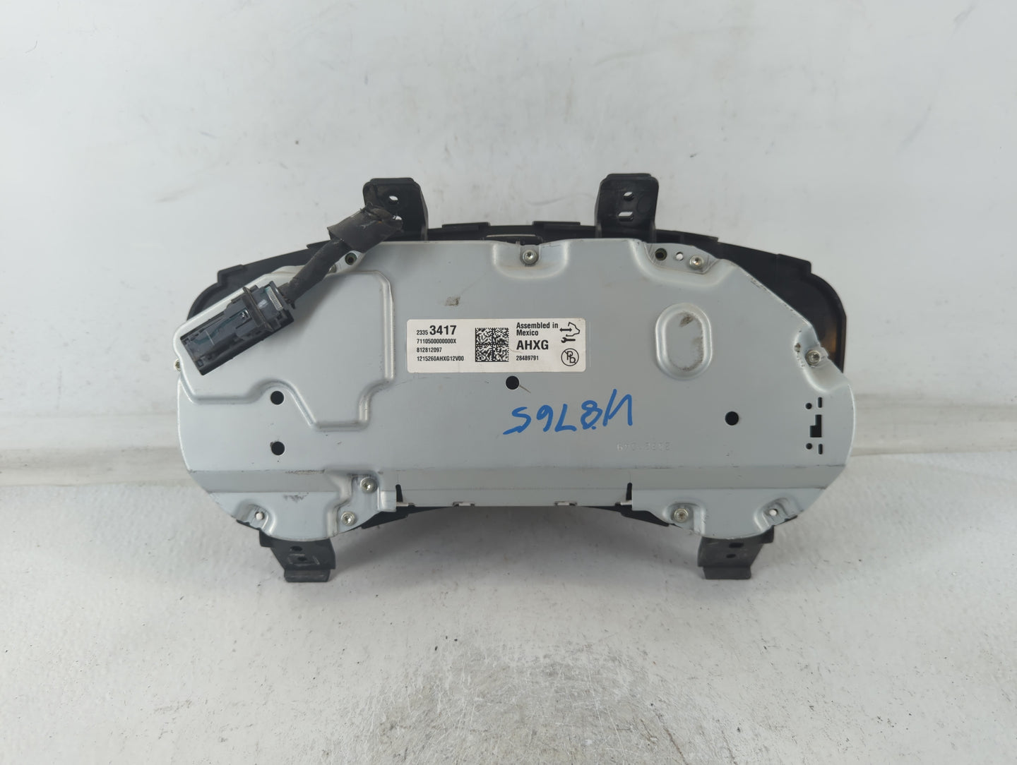 2016 Cadillac Ats Instrument Cluster Speedometer Gauges P/N:23353417 Fits OEM Used Auto Parts - Oemusedautoparts1.com