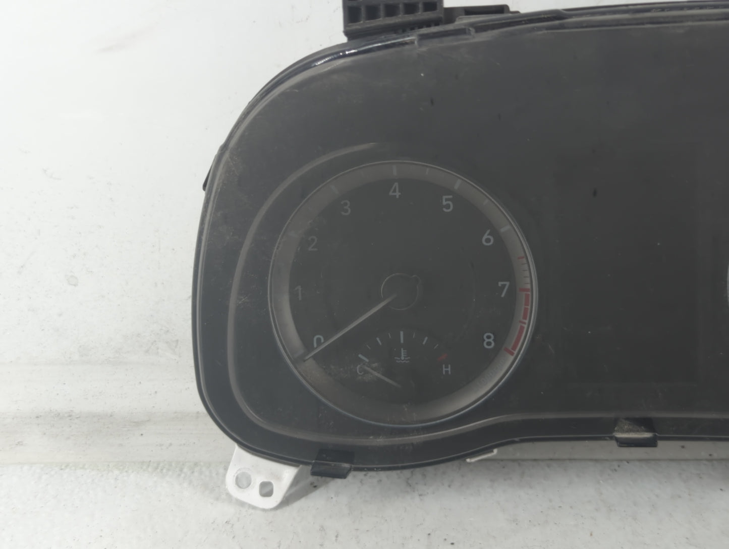 2018-2021 Hyundai Kona Instrument Cluster Speedometer Gauges P/N:94021 J9100 Fits Fits 2018 2020 2021 OEM Used Auto Parts - Oemusedautoparts1.com