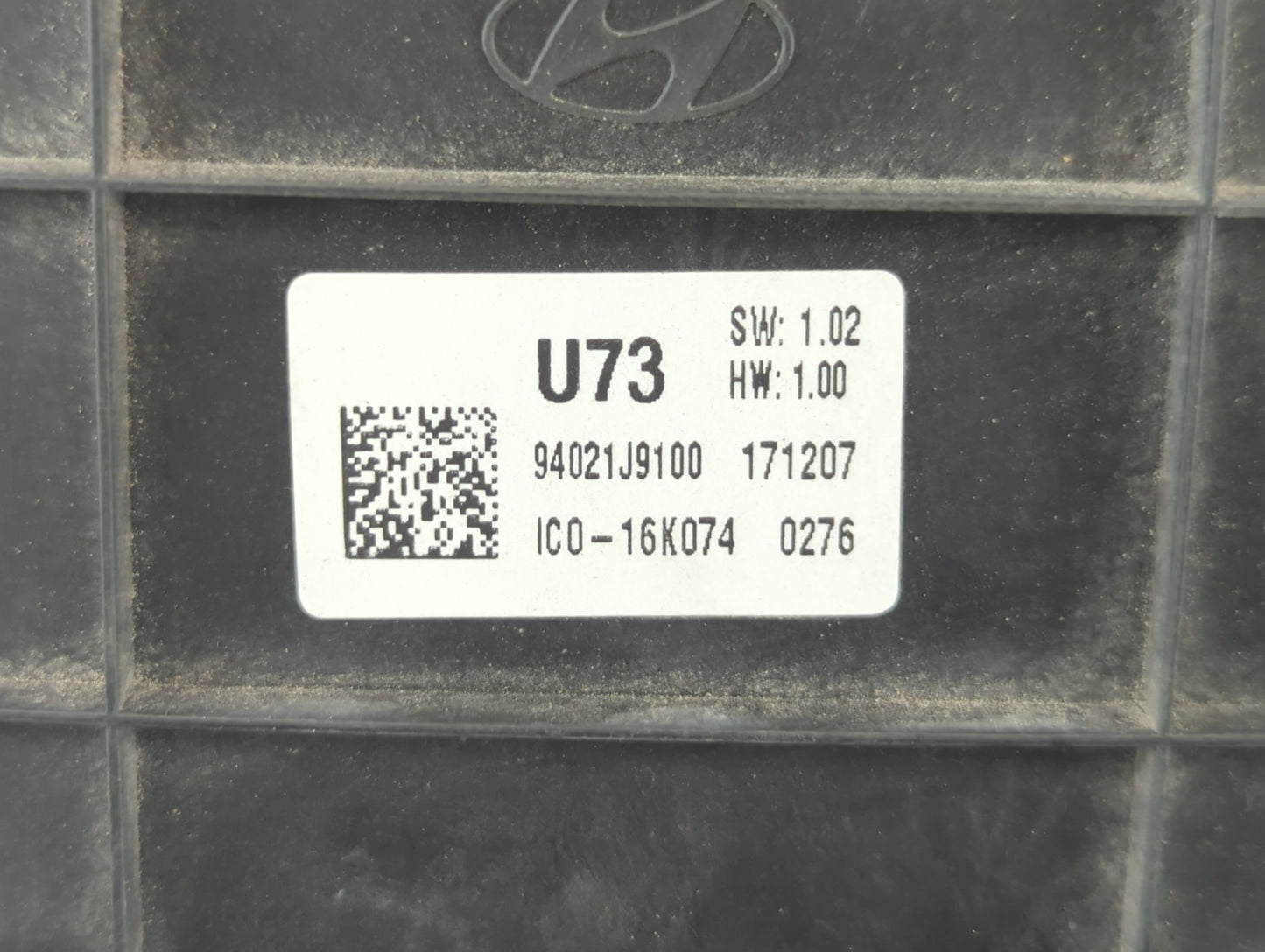 2018-2021 Hyundai Kona Instrument Cluster Speedometer Gauges P/N:94021 J9100 Fits Fits 2018 2020 2021 OEM Used Auto Parts - Oemusedautoparts1.com