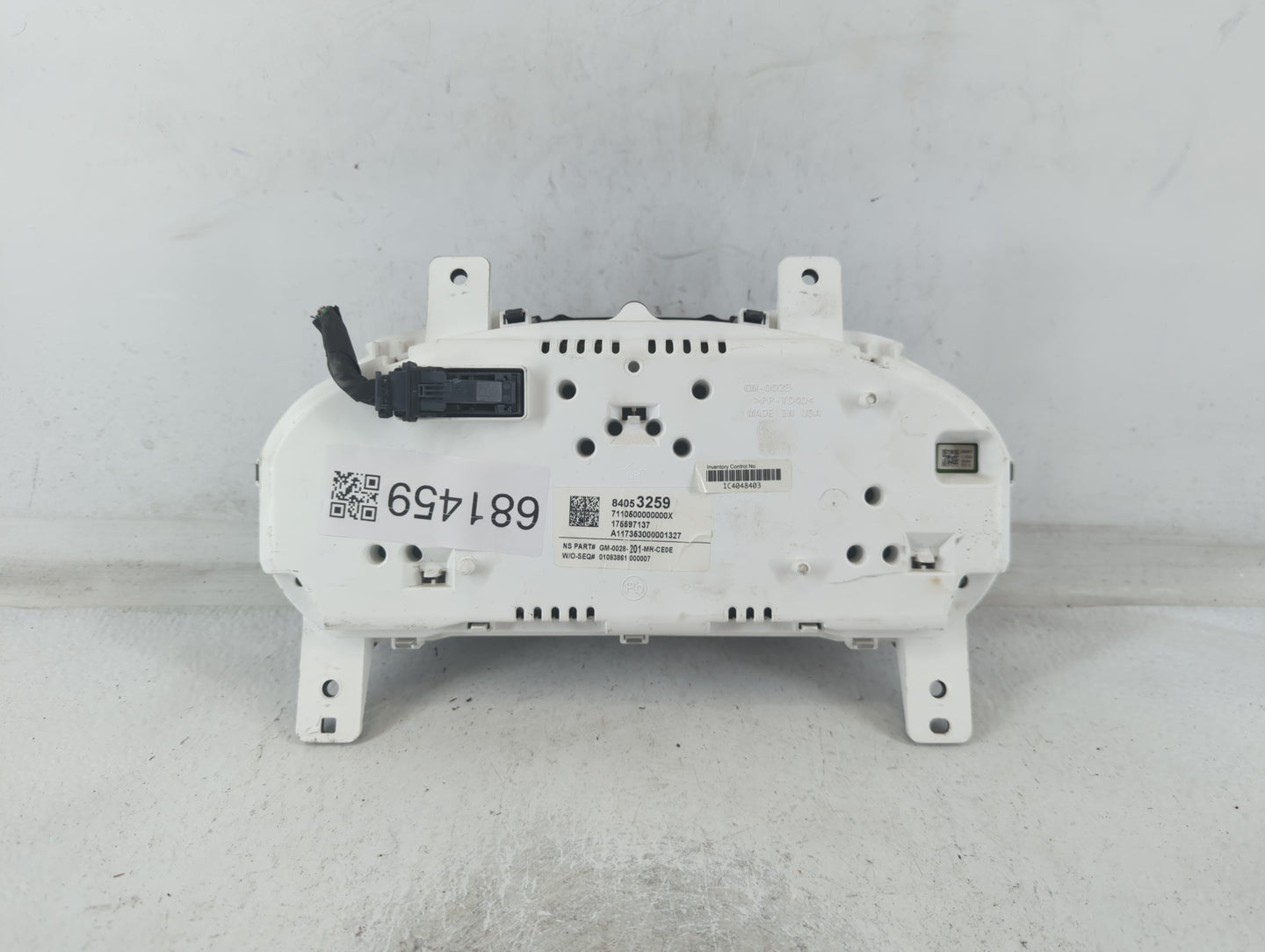 2016 Chevrolet Impala Instrument Cluster Speedometer Gauges P/N:84053259 Fits OEM Used Auto Parts - Oemusedautoparts1.com