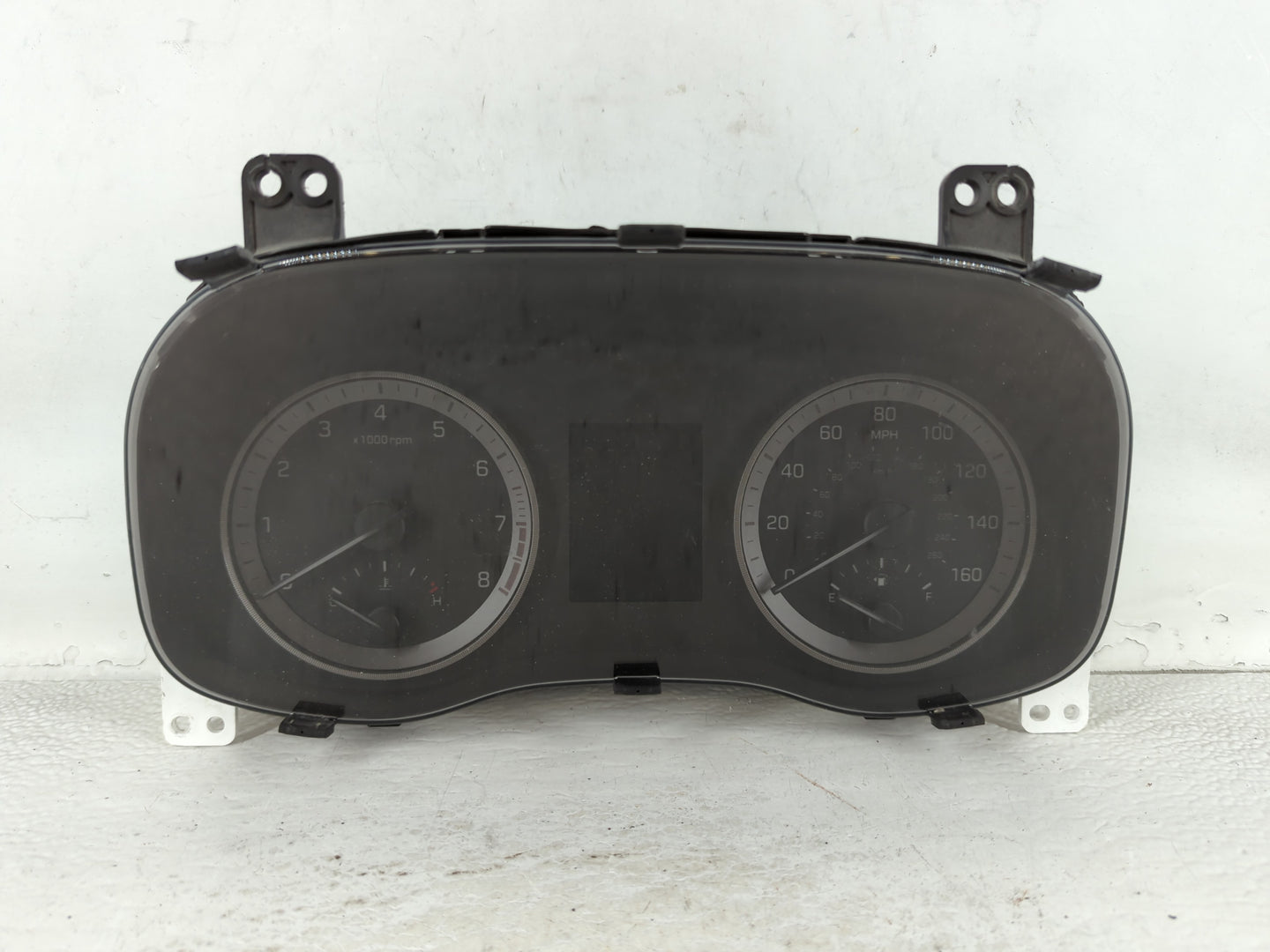2016-2017 Hyundai Tucson Instrument Cluster Speedometer Gauges P/N:94001-D3172 Fits Fits 2016 2017 OEM Used Auto Parts - Oemusedautoparts1.com