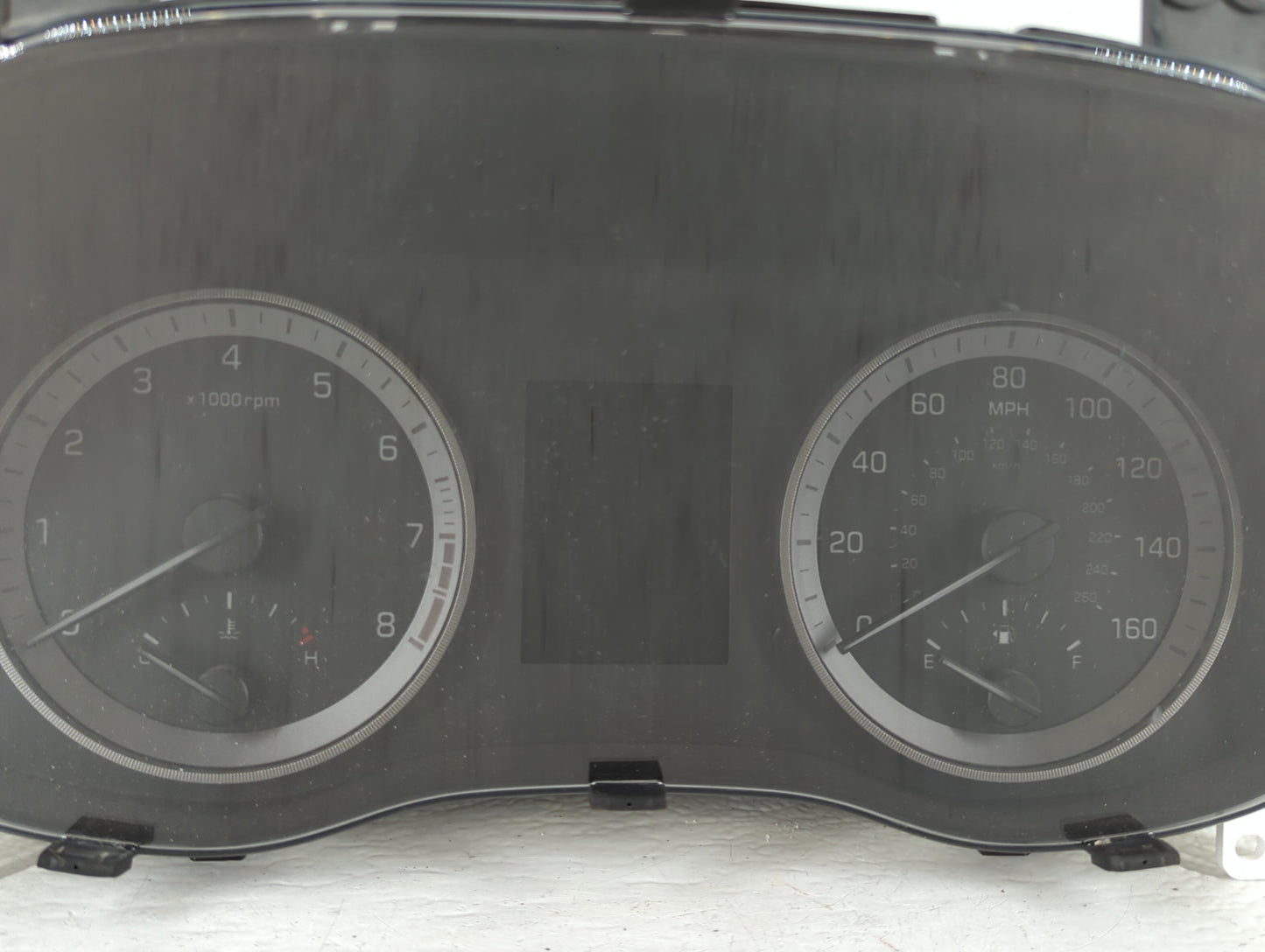 2016-2017 Hyundai Tucson Instrument Cluster Speedometer Gauges P/N:94001-D3172 Fits Fits 2016 2017 OEM Used Auto Parts - Oemusedautoparts1.com