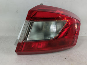 2016 Chevrolet Cruze Tail Light Assembly Passenger Right OEM P/N:84078119 Fits OEM Used Auto Parts