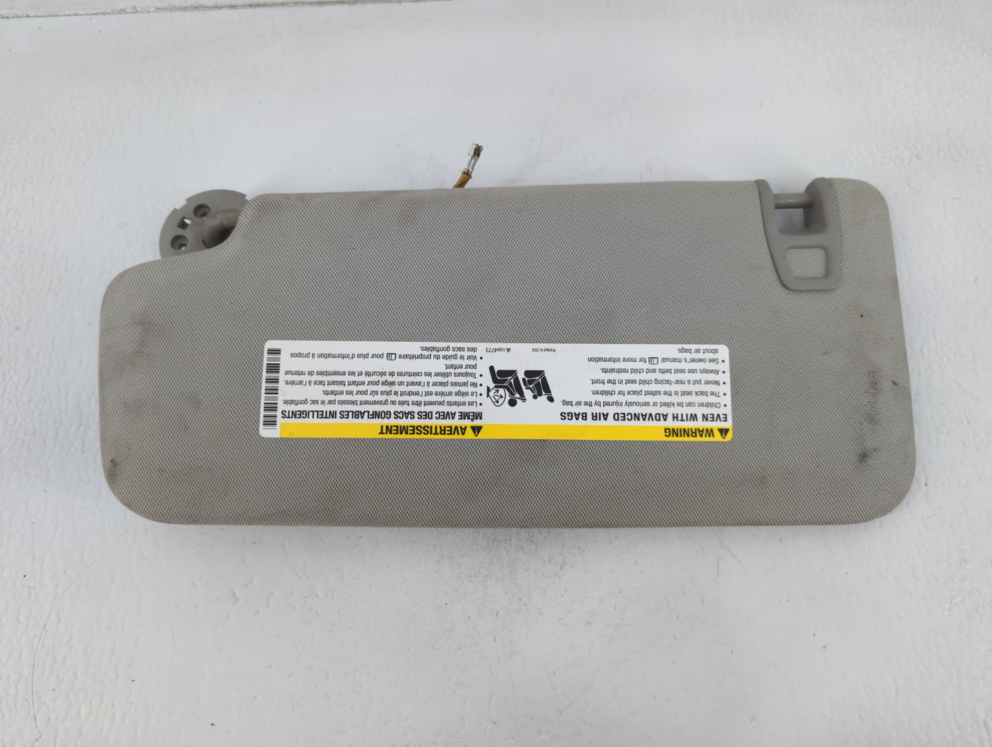 2010-2017 Chevrolet Equinox Sun Visor Shade Replacement Passenger Right Mirror Fits Fits 2010 2011 2012 2013 2014 2015 2016 2017 OEM Used Auto Parts - Oemusedautoparts1.com